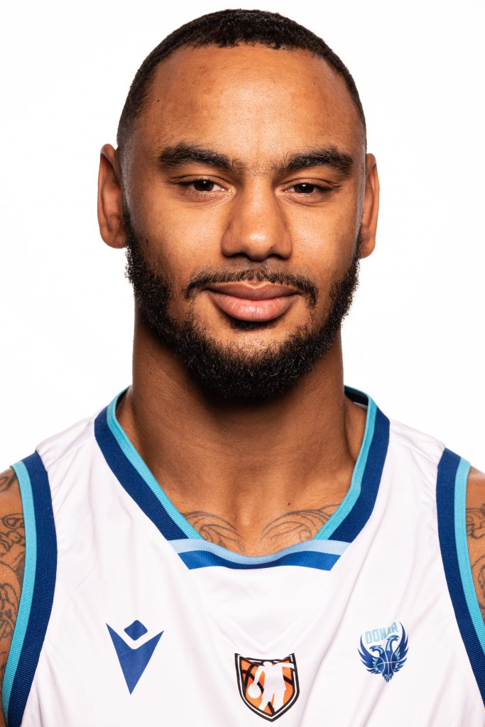 Davonte Lacy (M)